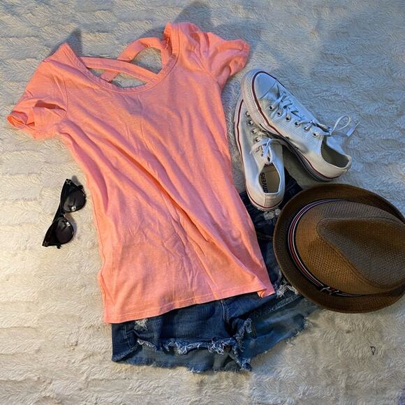 American Dream Peach Open Back TShirt - Picture 2 of 12